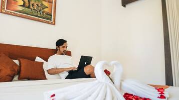 Desk, free WiFi, bed sheets
