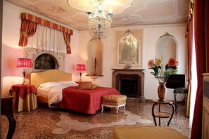 Superior Double Room, Balcony | Premium bedding, blackout curtains, free WiFi, bed sheets