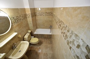 Double or Twin Room | Bathroom | Hair dryer, towels - Sotirakis Hotel Studios (Rhodes)