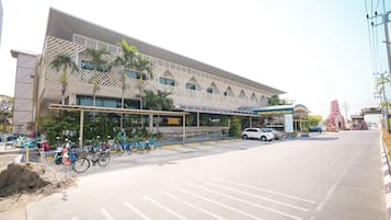 Reka bentuk bangunan