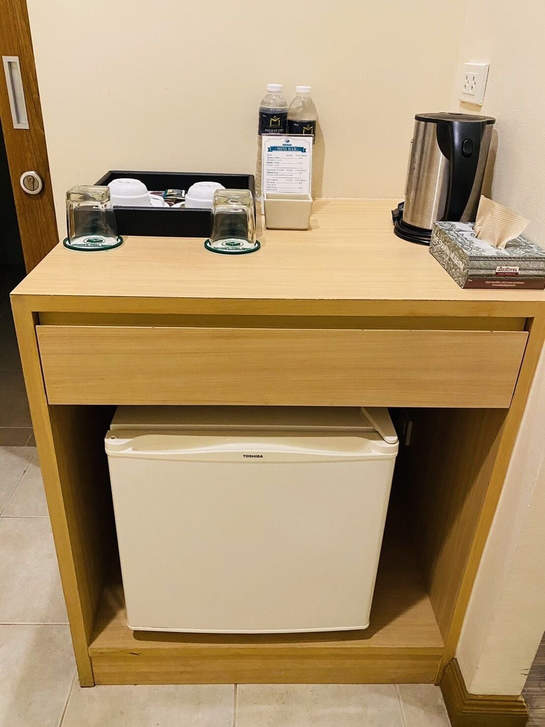 1 bedroom, premium bedding, minibar, in-room safe