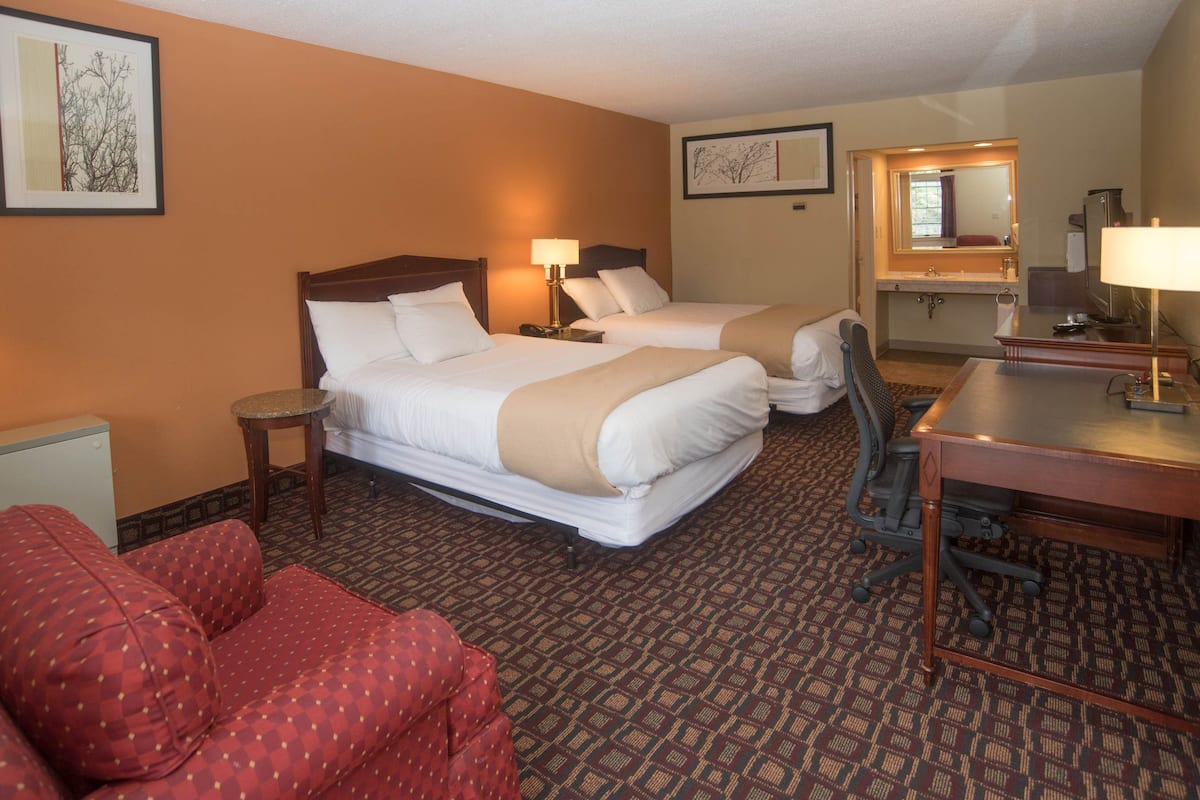 Premium Room, 2 Double Beds, Non Smoking | Desk, laptop workspace, soundproofing, iron/ironing board