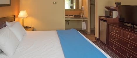 Signature kamer, 1 kingsize bed, niet-roken | Een bureau, een laptopwerkplek, geluiddichte muren