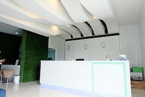 Lobby - Krabi Hipster Hotel (Krabi)