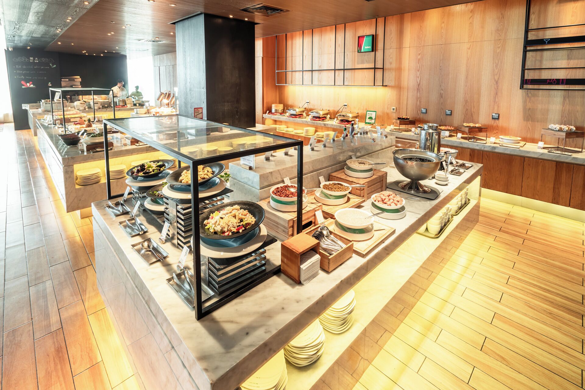 Daily buffet breakfast for a fee