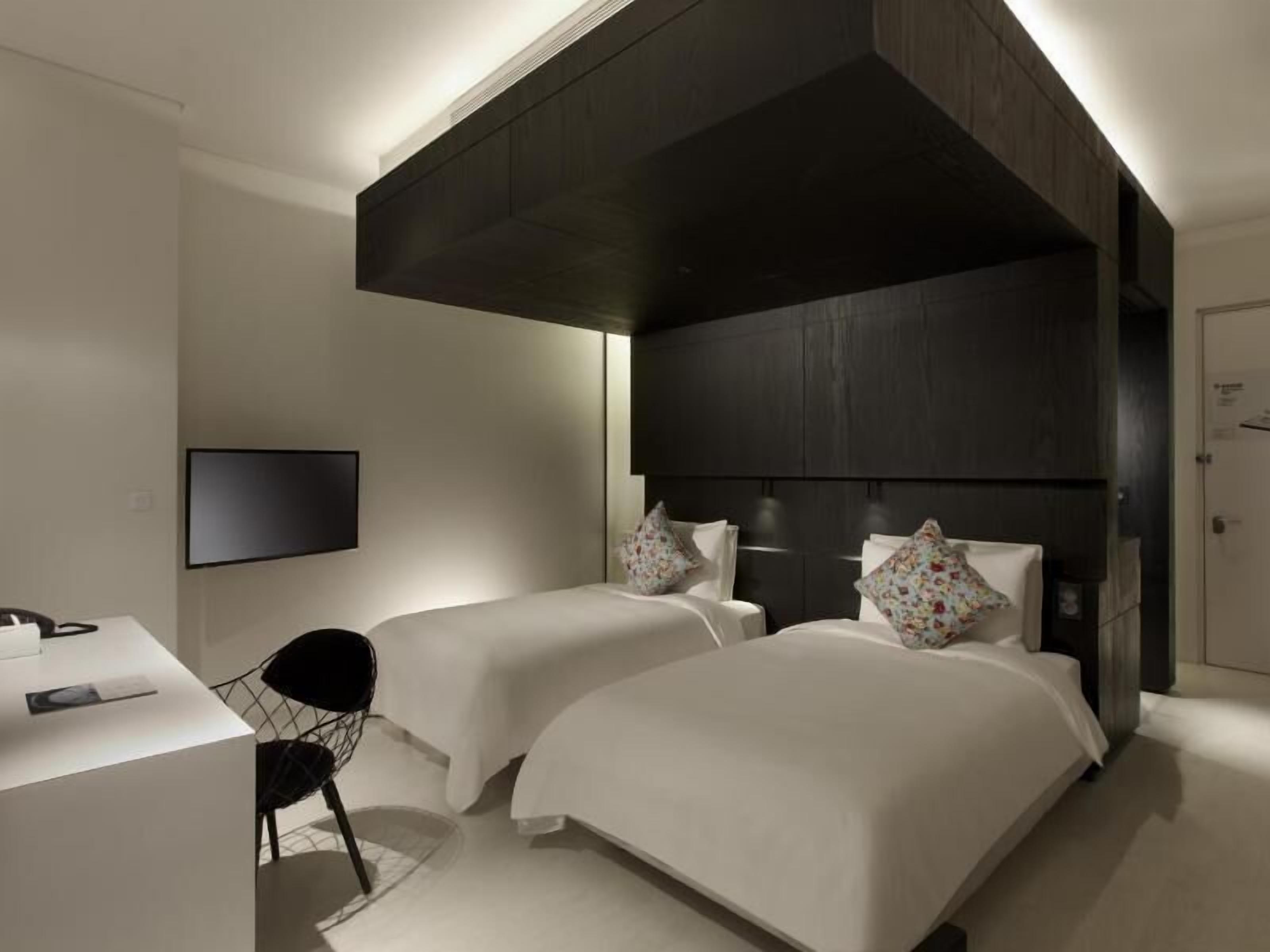 Coffres-forts dans les chambres, rideaux occultants