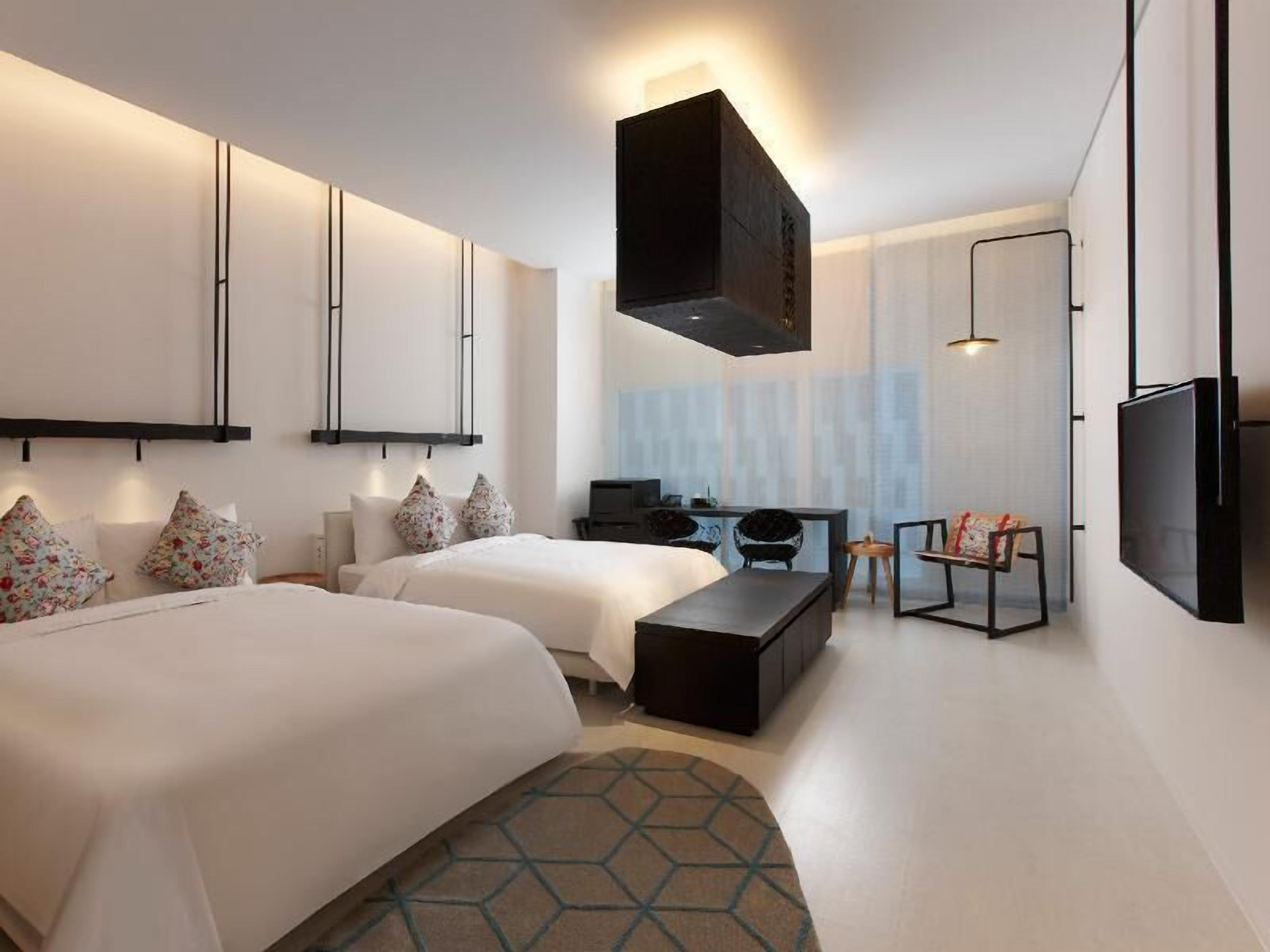 Coffres-forts dans les chambres, rideaux occultants