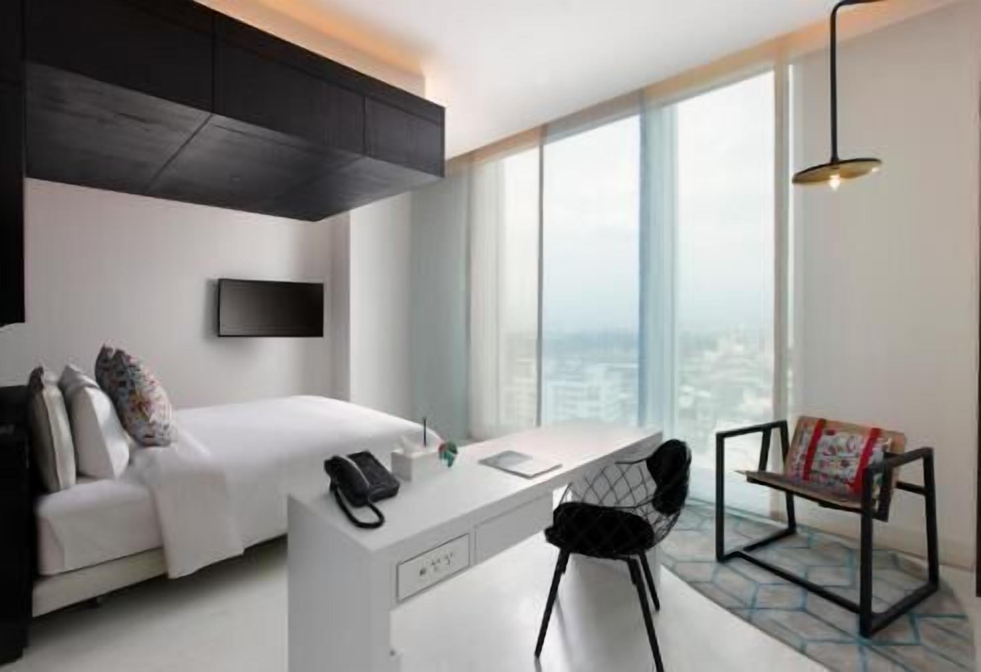 Coffres-forts dans les chambres, rideaux occultants