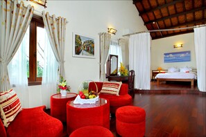 Villa, 2 Bedrooms | Premium bedding, free minibar, in-room safe, desk