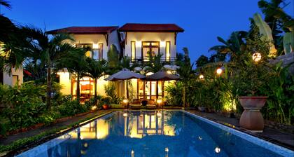 Van Lan Riviera Villas