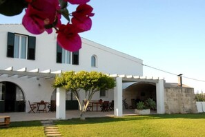 Entrada de la propiedad