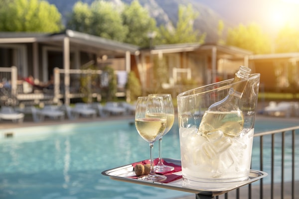 Poolside bar