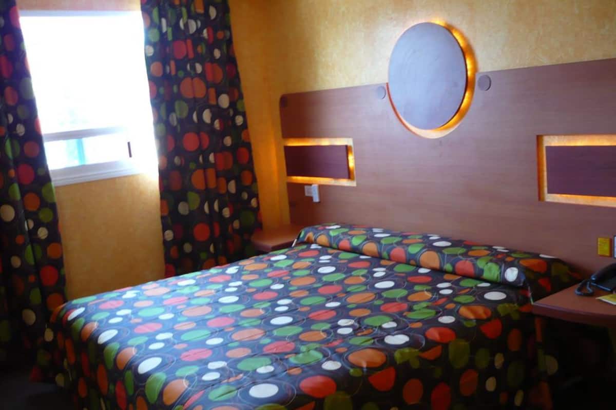 Superior Room, 1 King Bed | Free WiFi