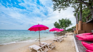 On the beach, beach towels