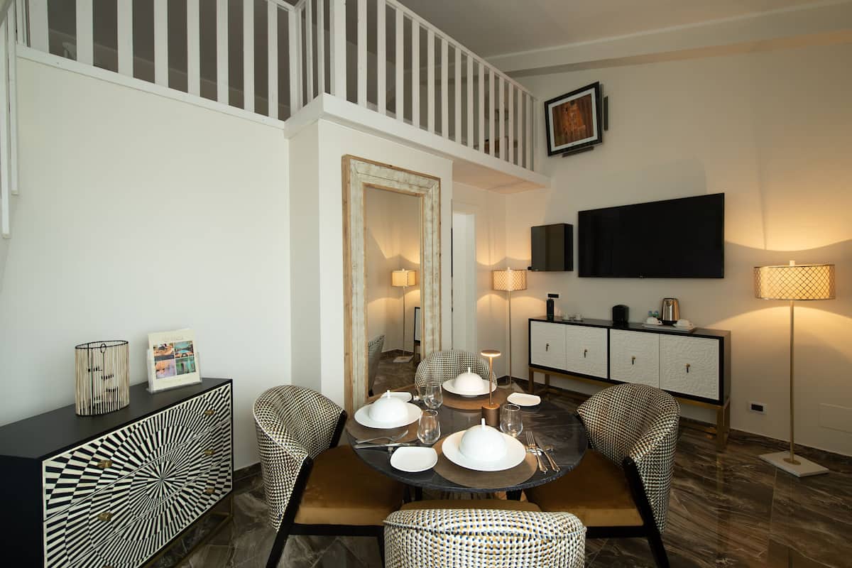 Luxury Suite, Sauna, Annex Building