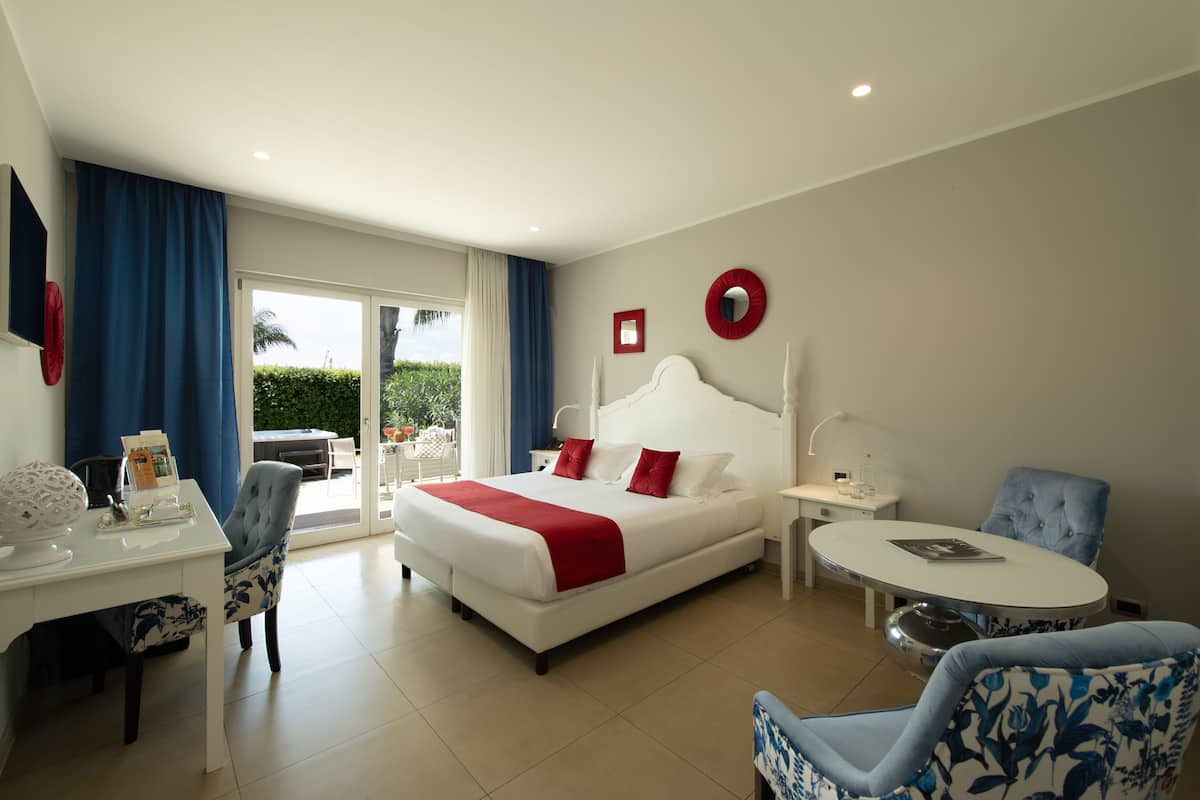 standard king room - annex | egyptian cotton sheets, premium bedding, memory-foam beds, minibar