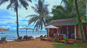 Phòng trị liệu đôi, massage đá nóng, massage Thụy Điển, massage Thái 