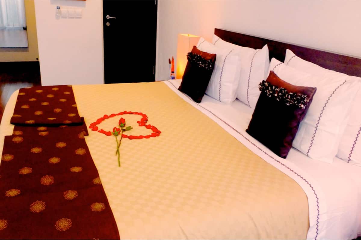 Villa, 1 Bedroom | 1 bedroom, premium bedding, in-room safe, desk