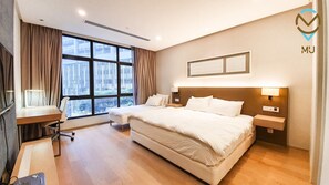 Premium bedding, in-room safe, desk, soundproofing