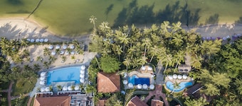 Cassia Cottage Resort and Spa