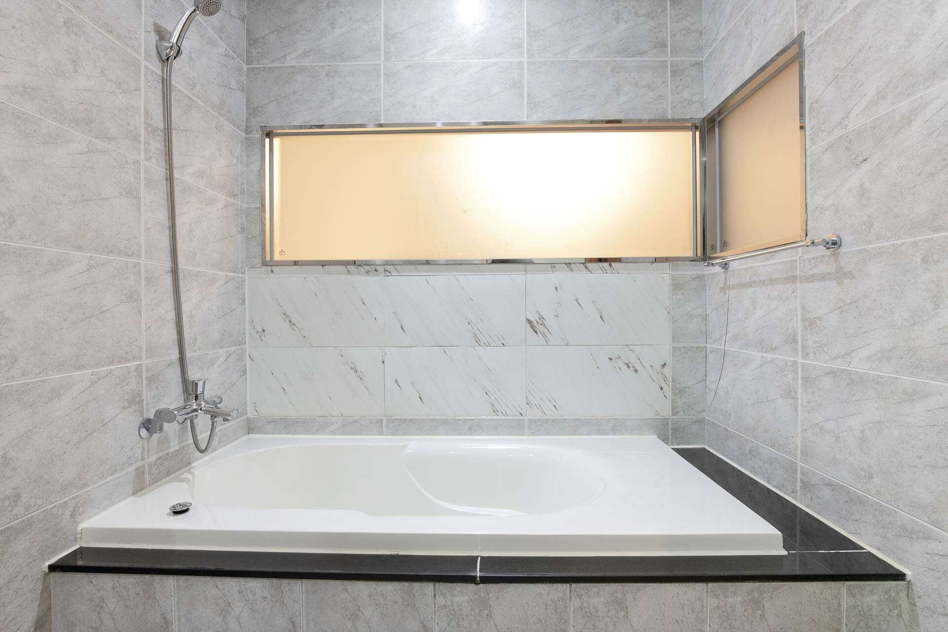 deluxe double room | premium bedding, down duvets, individually furnished, desk