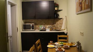 Desayuno (EUR 20 por persona)