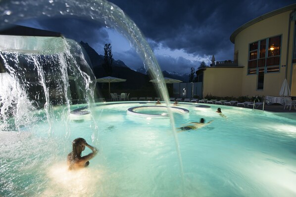 5 Innenpools, Außenpool