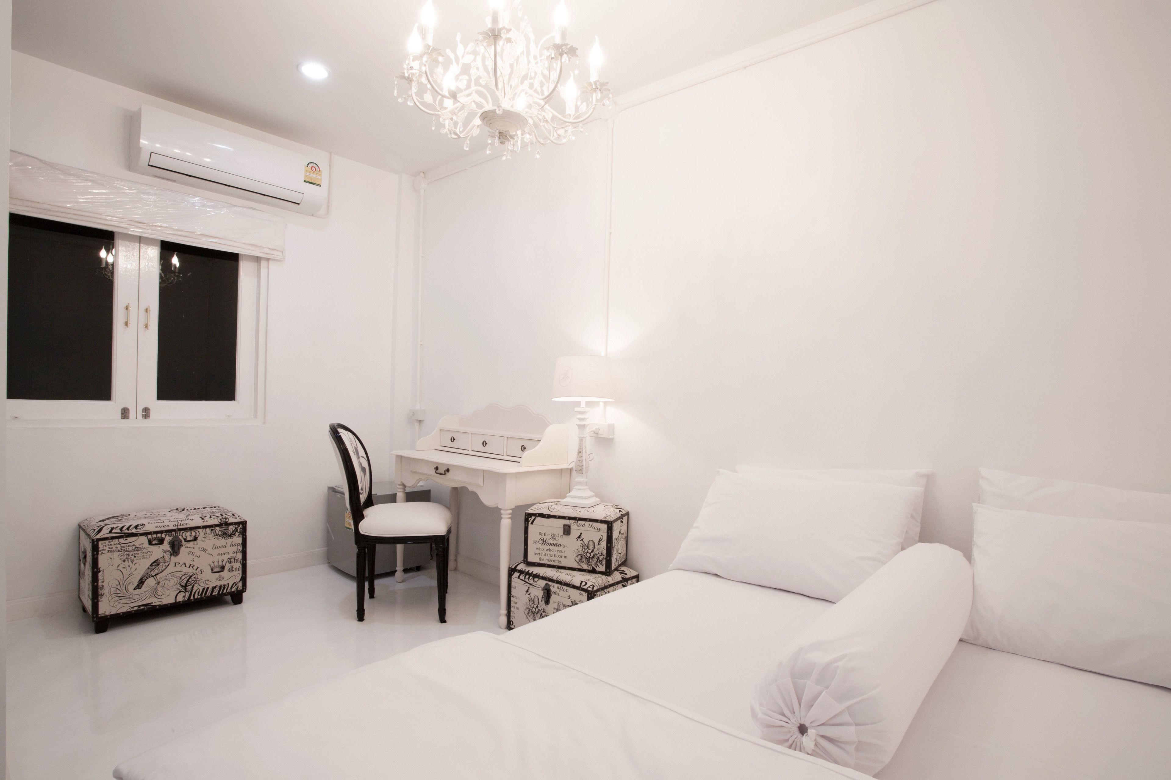 superior room | desk, free wifi