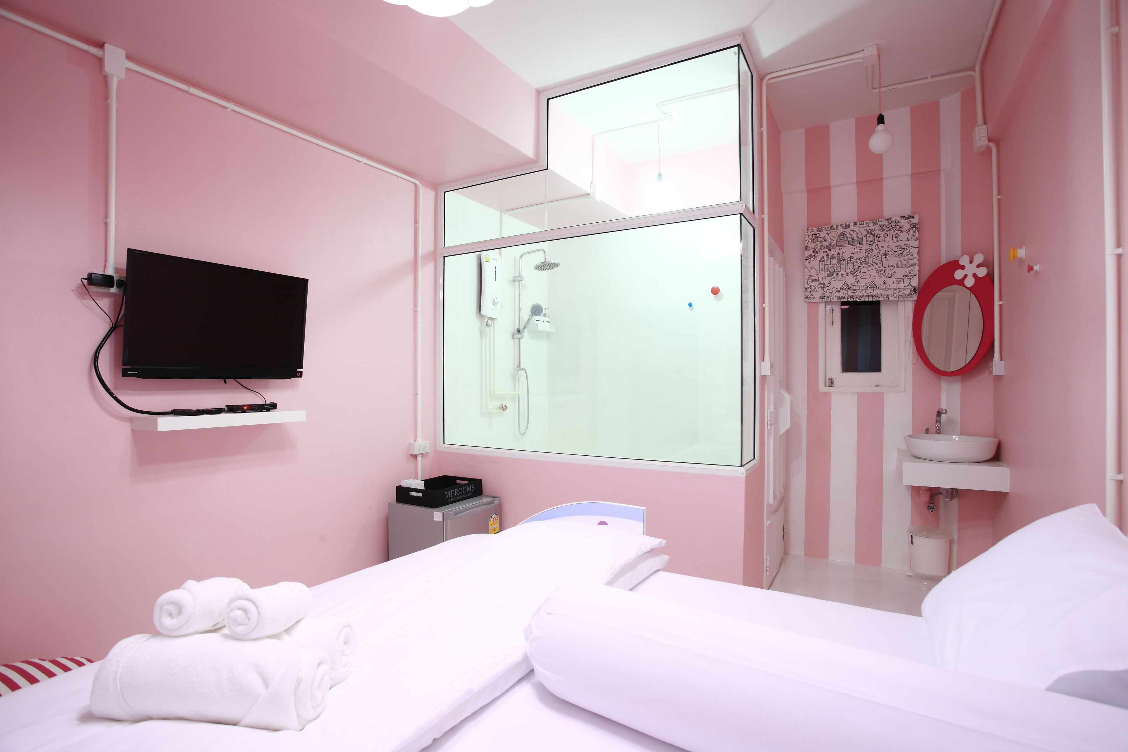 superior room | desk, free wifi