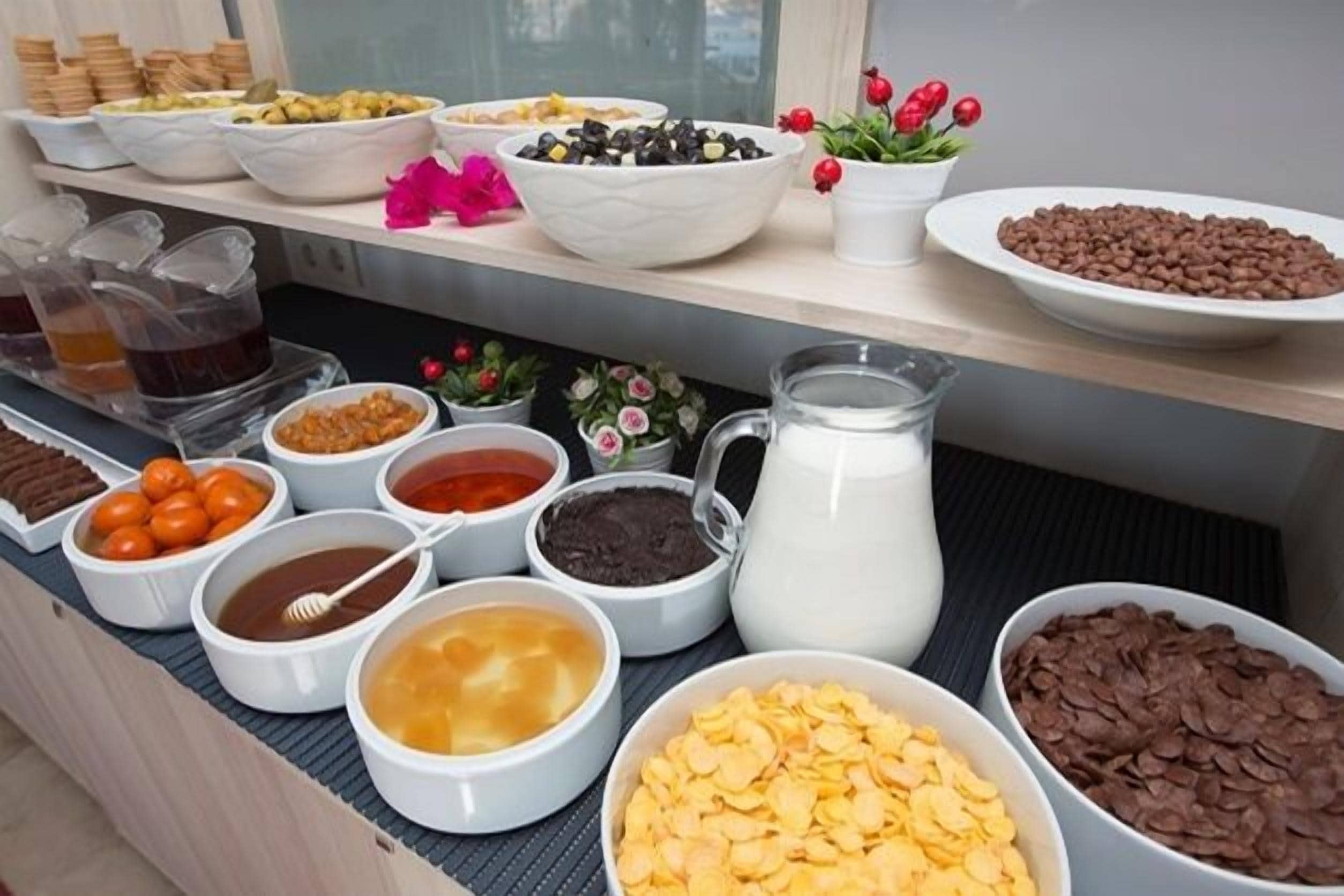 Desayuno estilo bufé