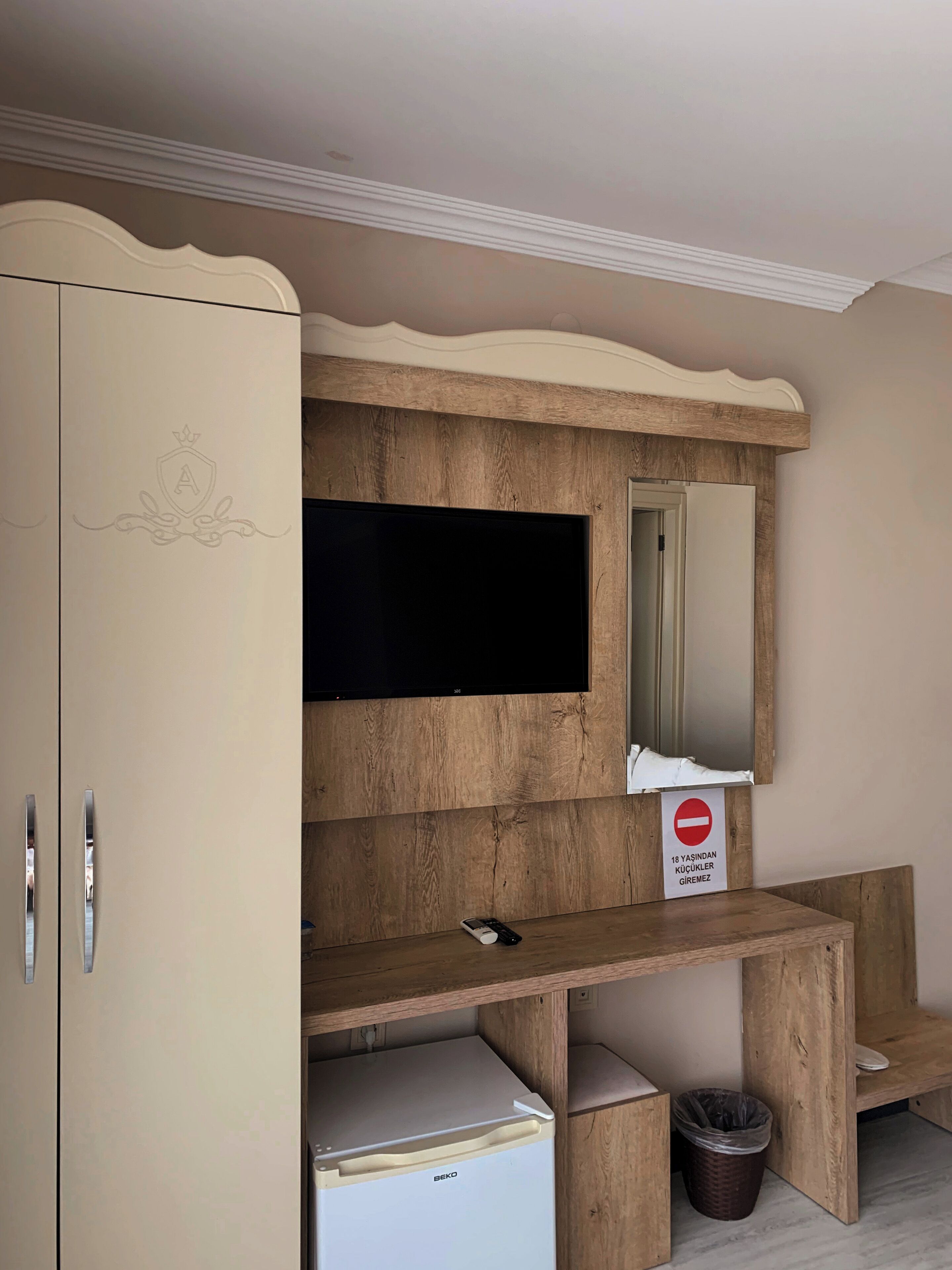 1 bedroom, minibar, free wifi, bed sheets