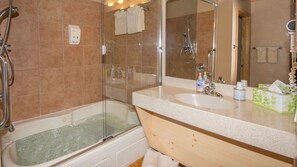 Free toiletries, hair dryer, towels, soap
