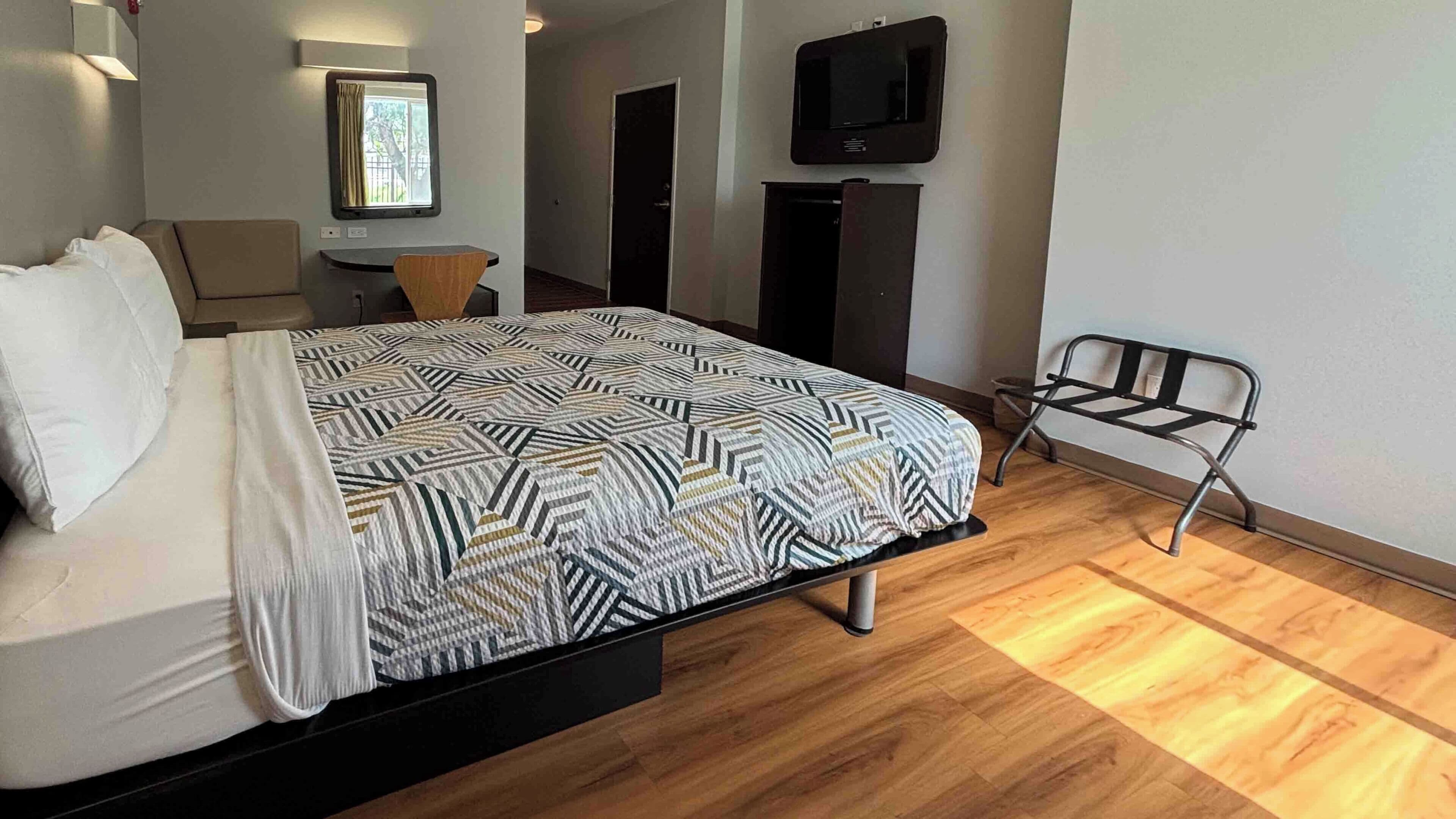 Wifi gratis y ropa de cama 