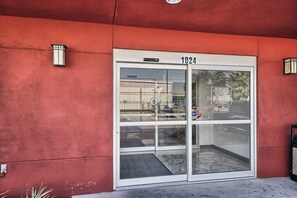 Exterior - Motel 6 Weslaco, TX (Weslaco)