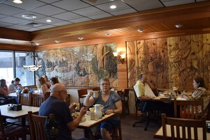 Se sirven desayunos y brunch