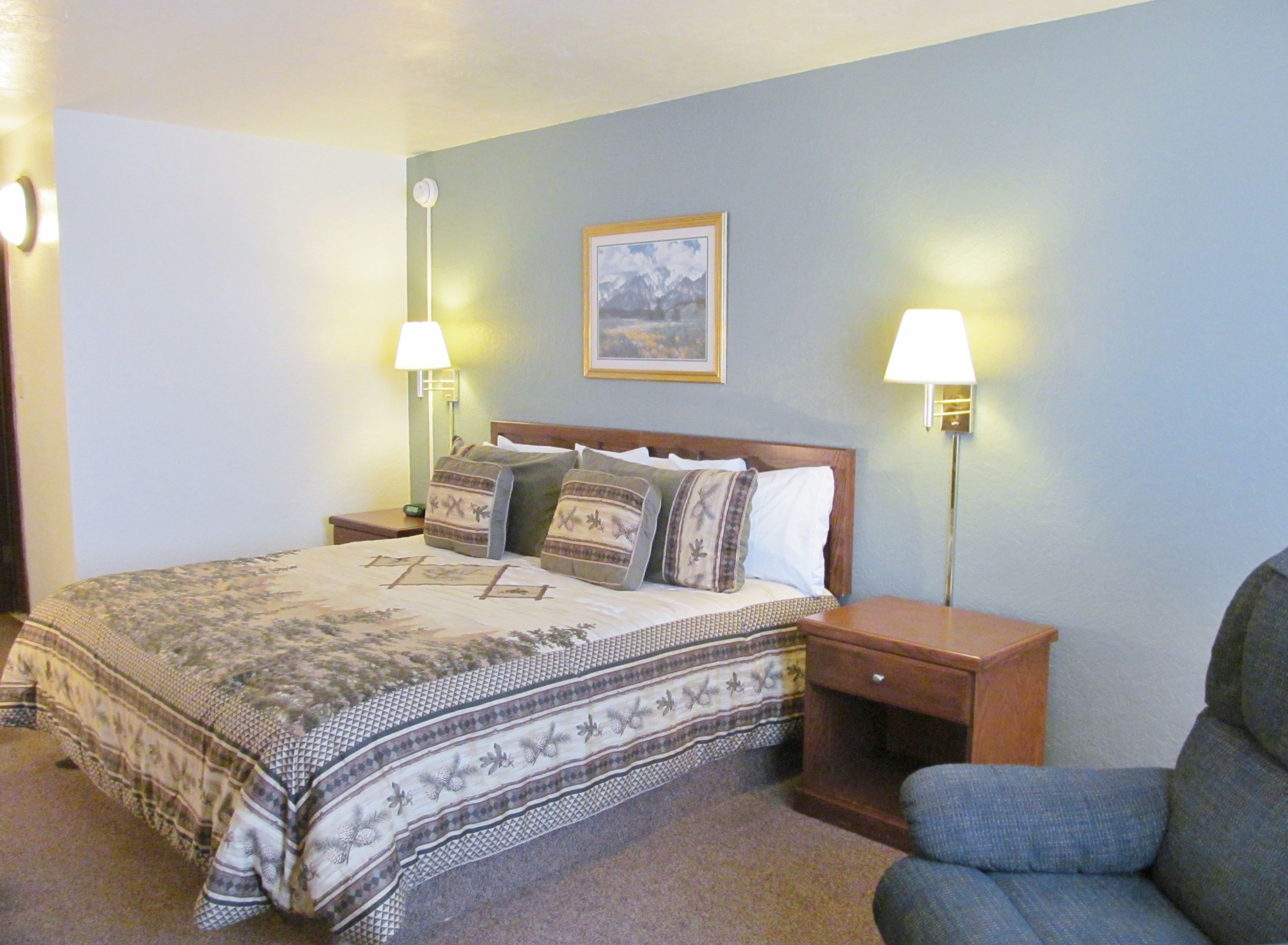 Standard Room | Individually decorated, desk, cots/infant beds, free WiFi