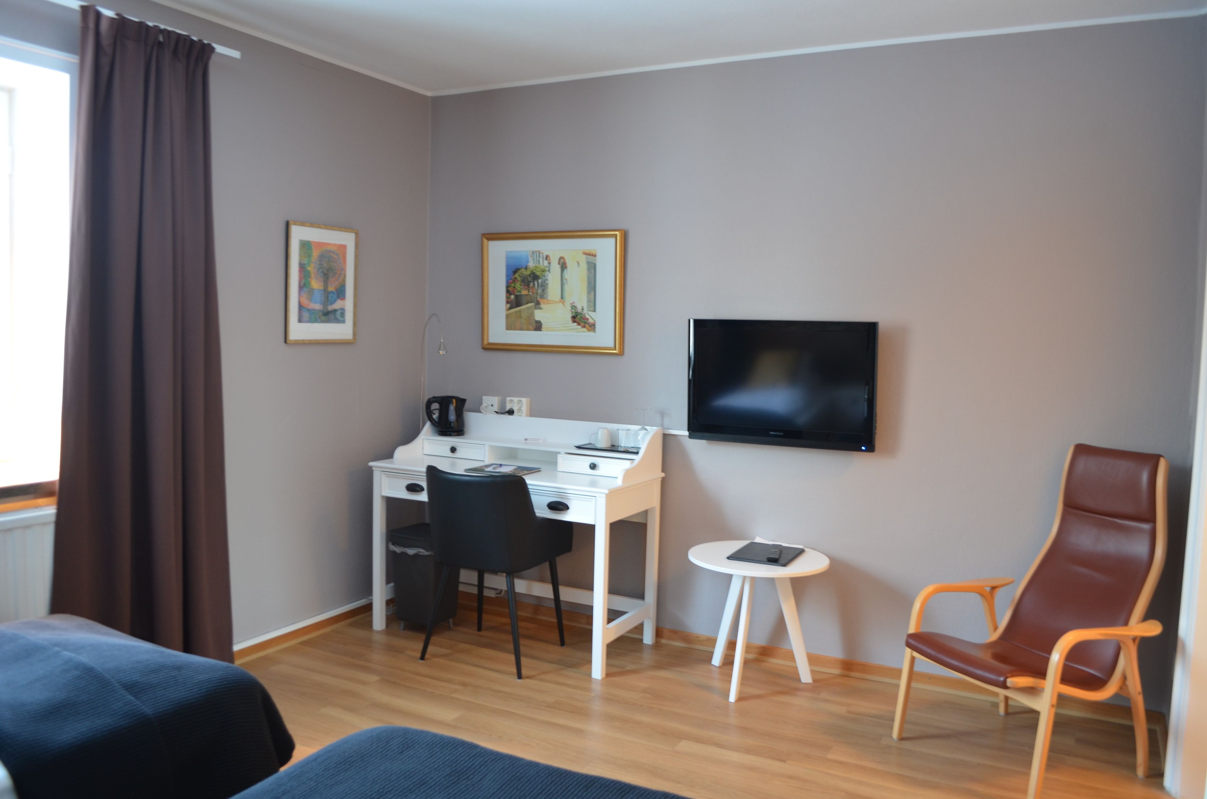 twin room | room amenity