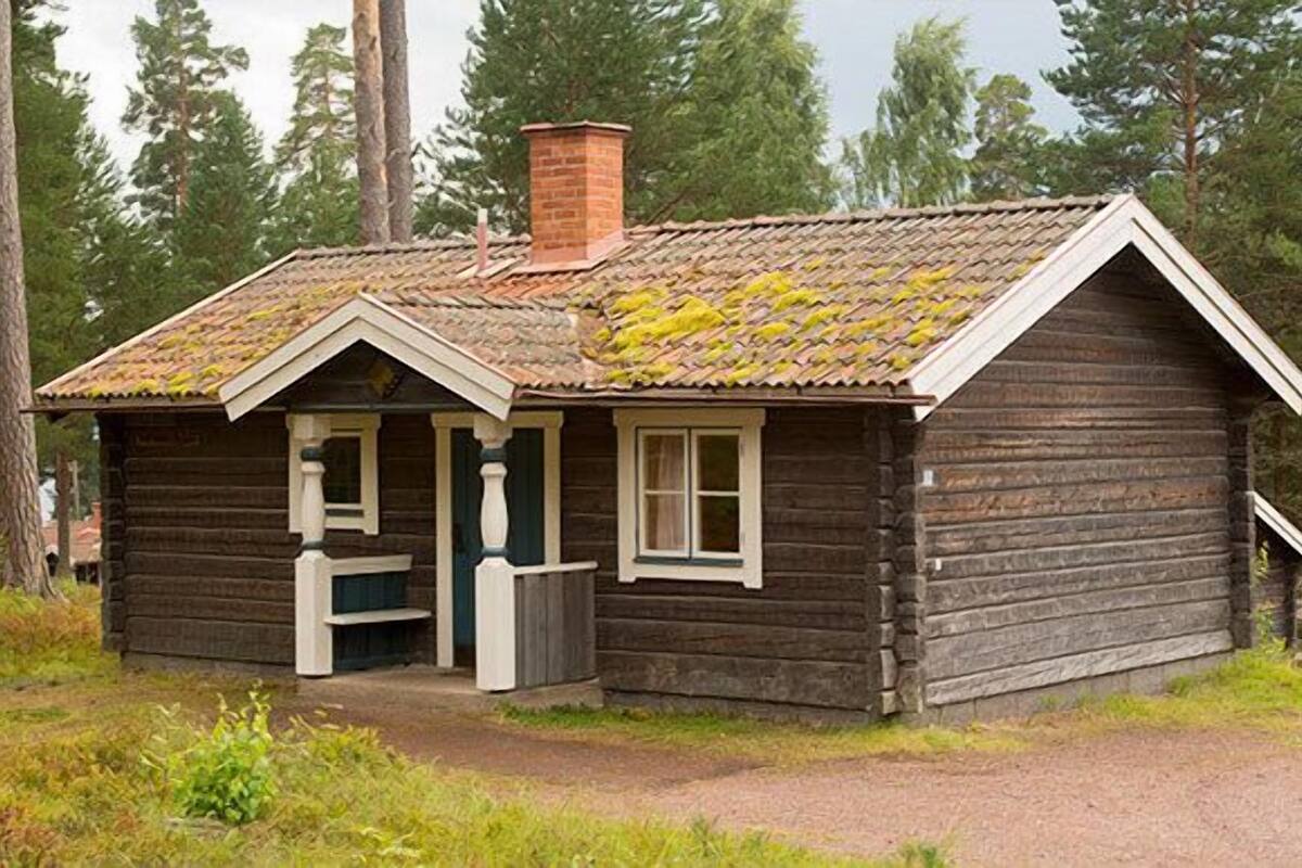 Cottage (Leksandsbyn - Excluding Linen/Towels)