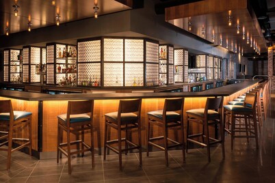 Sheraton Mesa Hotel at Wrigleyville West