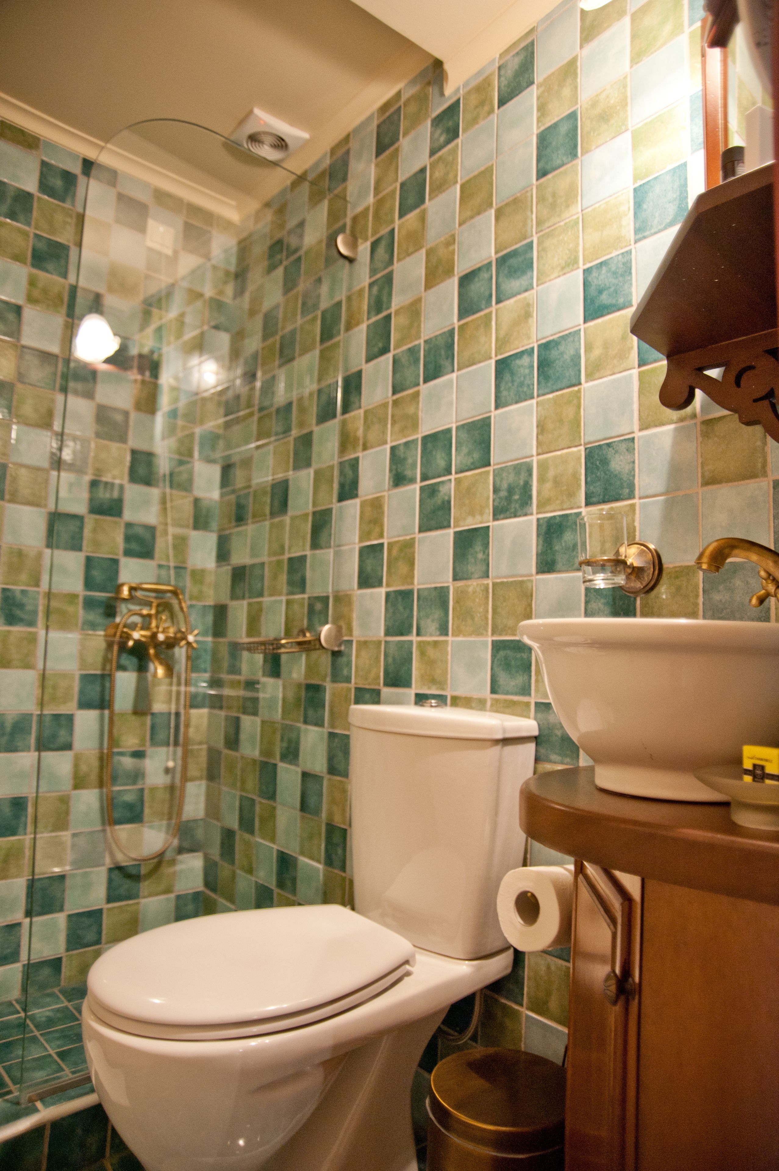 triple room | bathroom | shower, designer toiletries, hair dryer, bathrobes