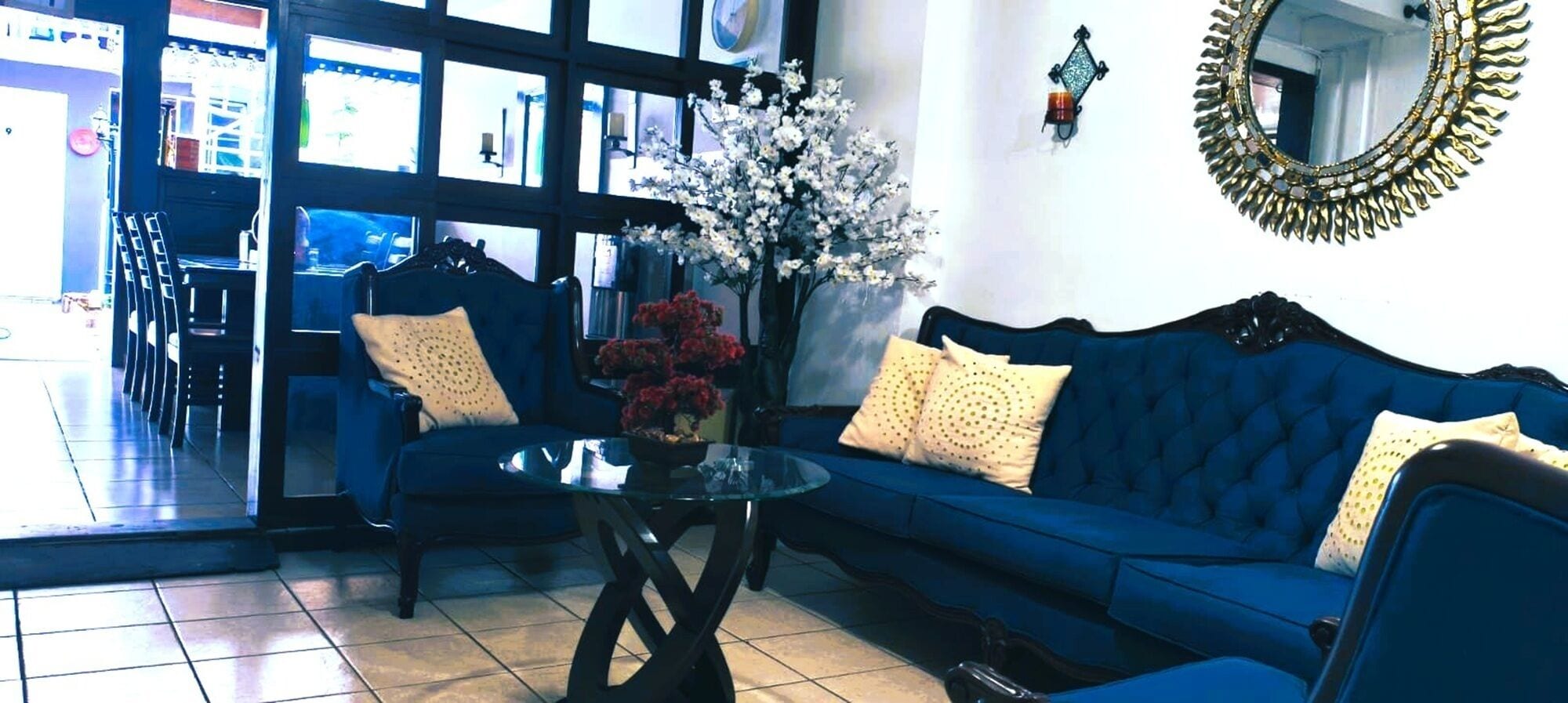 Photo - Hotel Tazumal House