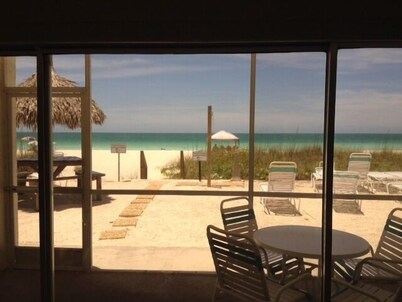 Coconuts Beach Resort