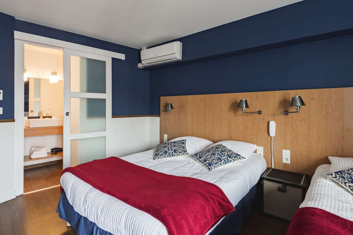 in-room safe, desk, free cots/infant beds, free wifi