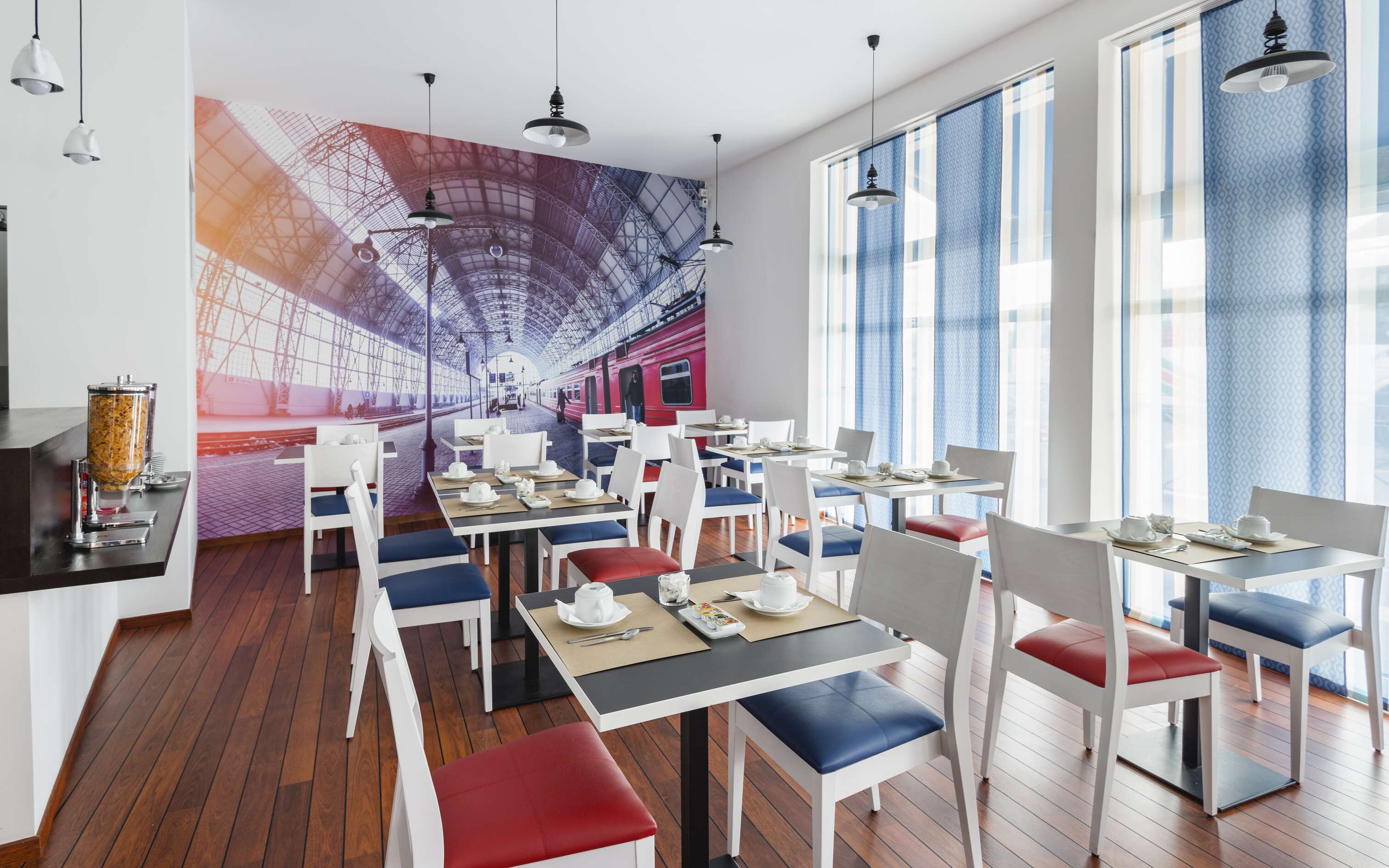 daily continental breakfast (eur 9.00 per person)