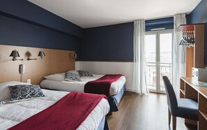 In-room safe, desk, free cribs/infant beds, free WiFi - Brit Hotel De Paris (Saint-Jean-de-Luz)