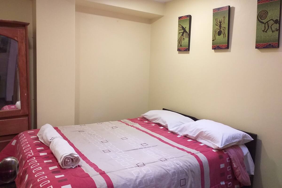 Standard-Doppelzimmer, Gemeinschaftsbad, Stadtblick | Kostenloses WLAN