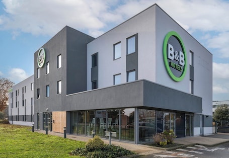 B&B HOTEL Laval Ouest