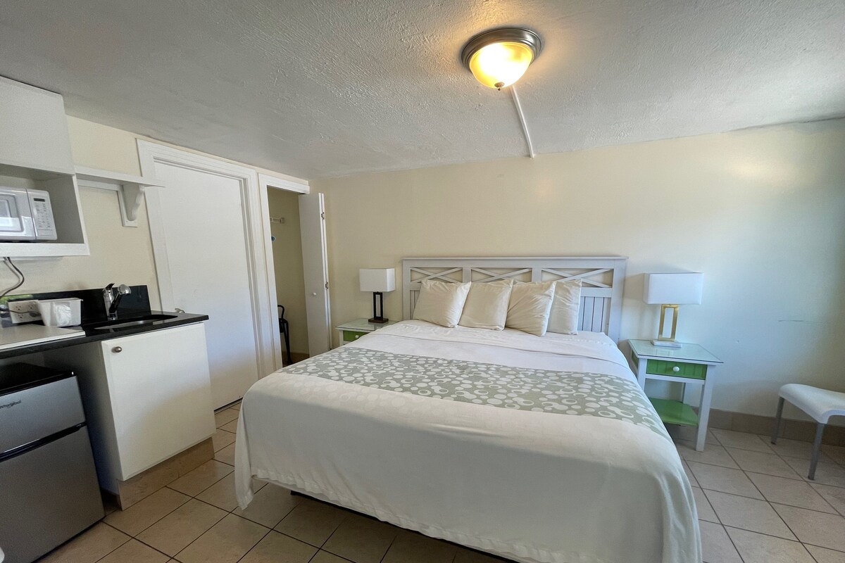 Two Room Suite with Two Queen Beds