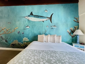 Deluxe Room with King Bed, Limited Ocean View, Balcony and Whirlpool Spa Tub | 2 bedrooms, free WiFi, bed sheets