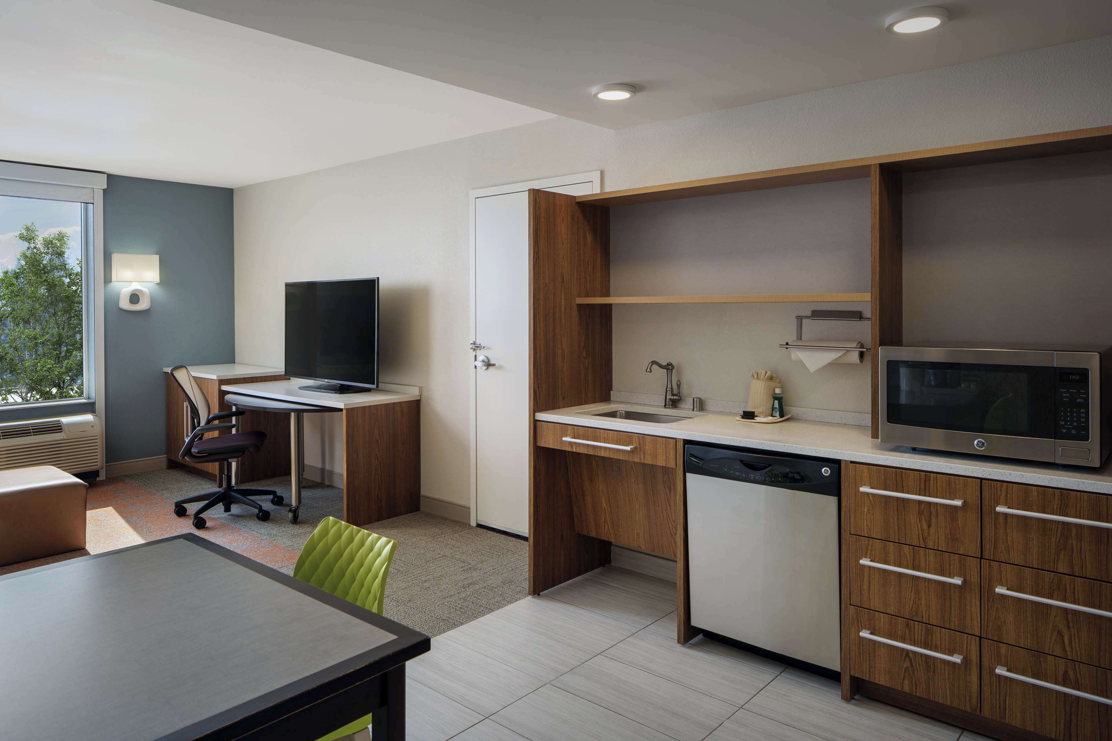 Photo - Home2 Suites by Hilton Bellingham Airport